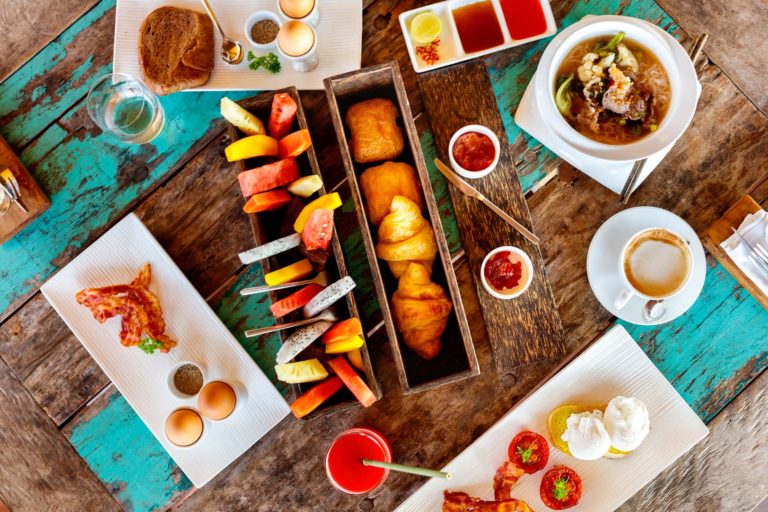 Song Saa Insel - Frühstück im Vista - Radermacher Reisen